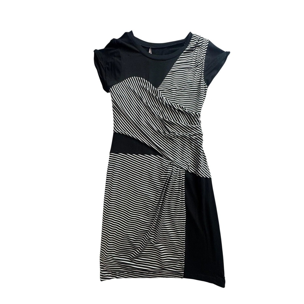 BCBGMAXAZRIA Dress Womens Medium Black White Stripe Ruched Sheath Short Sleeve